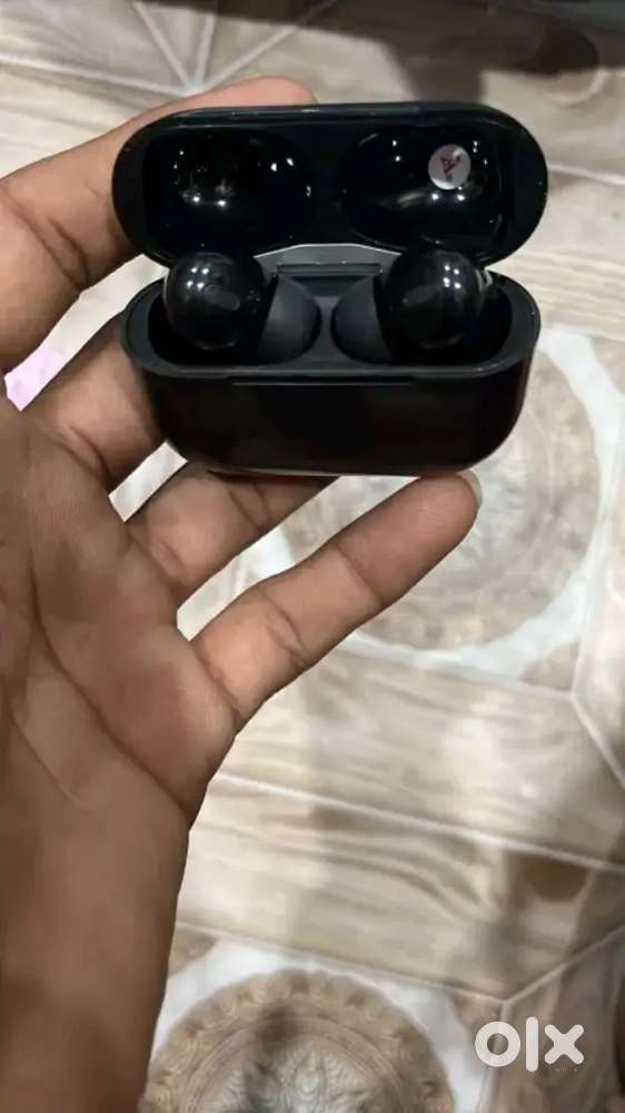 Black Local Earpods Air