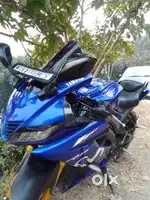 R15 v3 urgent sell