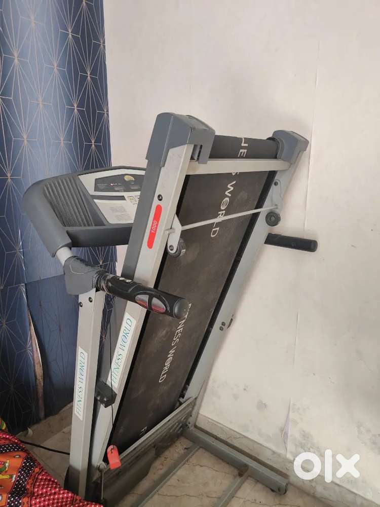 Fitness World Treadmill 1000 Model