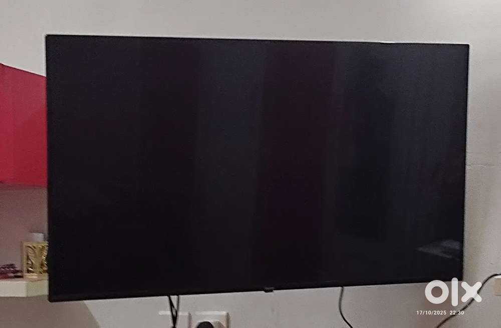 TV redmi 43 inch Dolby Audio,HDMIVishuals good quality tv for sale