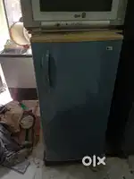Good condition freezer good calling karta hai