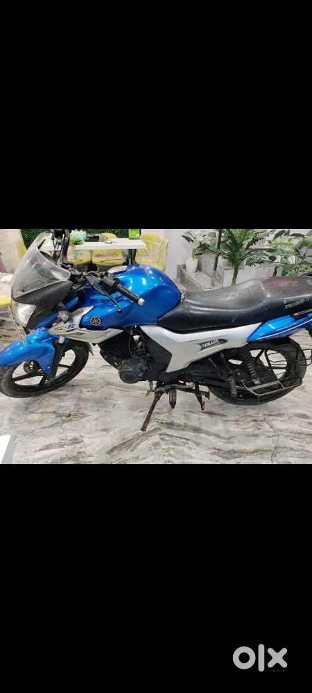 Yamaha SZ-R (153cc)