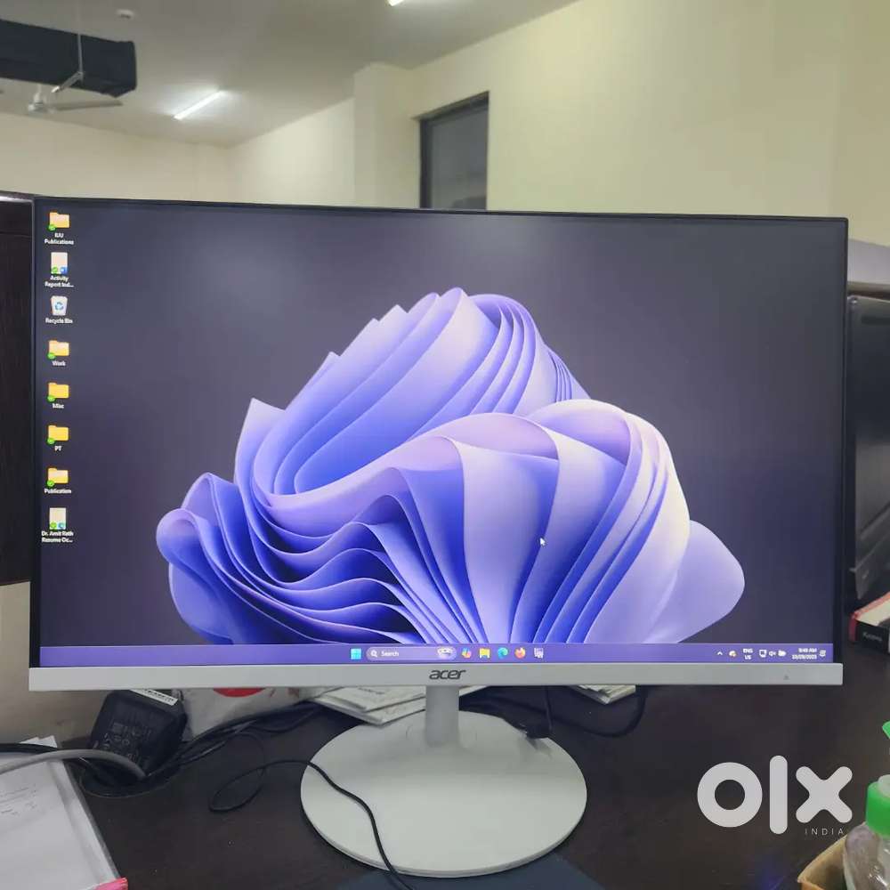 27 inch 100hz Full HD monitor with Asus Laptop i3, 16 GB, 1.25 TB