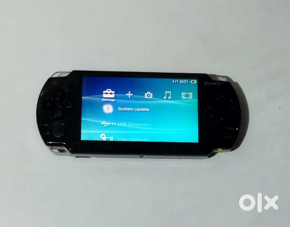 Sony PSP full working condition with original sony charger and games