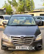Toyota Innova 2.5 VX 8 STR, 2010, Diesel