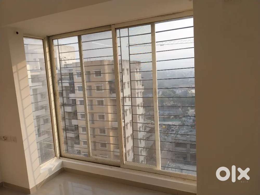 1 BHK semi furnished newly painted