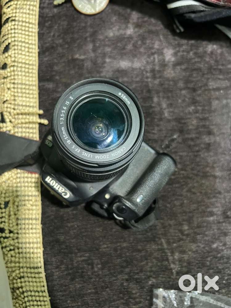 DSLR 700D Canon