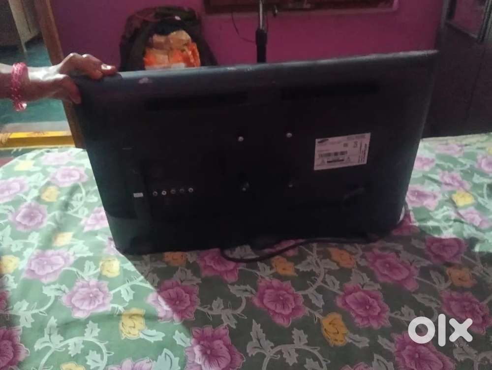 Samsung LED Tv(24 inch)