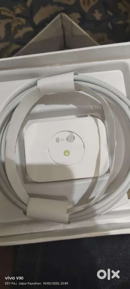 Apple airpods