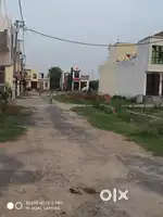 60 Gaj Plot hi plot Amka ek murti route per