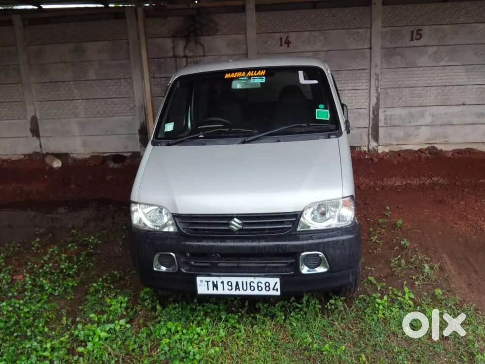 Maruti eego 5 seater