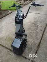 TOXOZERS 1000W 2 Seat Electric Scooter Fat Tire Cruiser. Nearly NEW