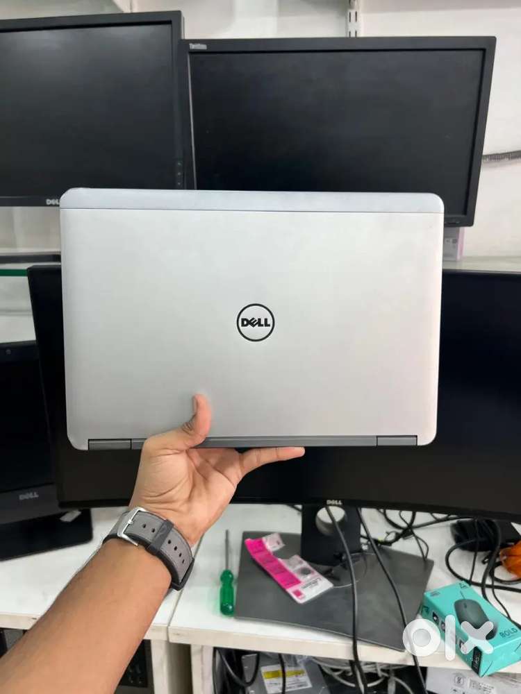 DELL LAPTOP