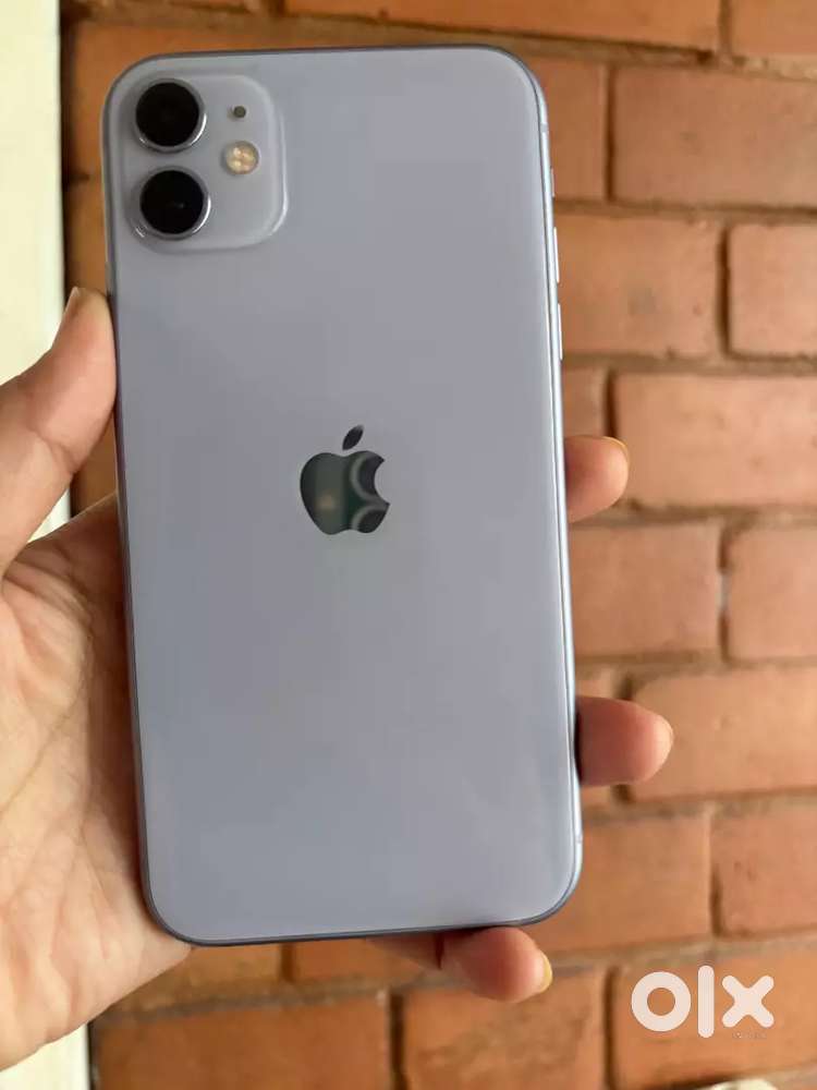 iPhone 11 for sale 17,500