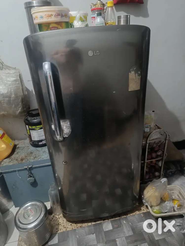 Selling Fridge