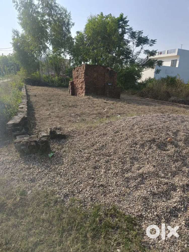 plot near gaushala hariana thaki Road
corner plote 
Two side open
two