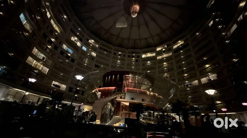 Single room available ho to msg karen.