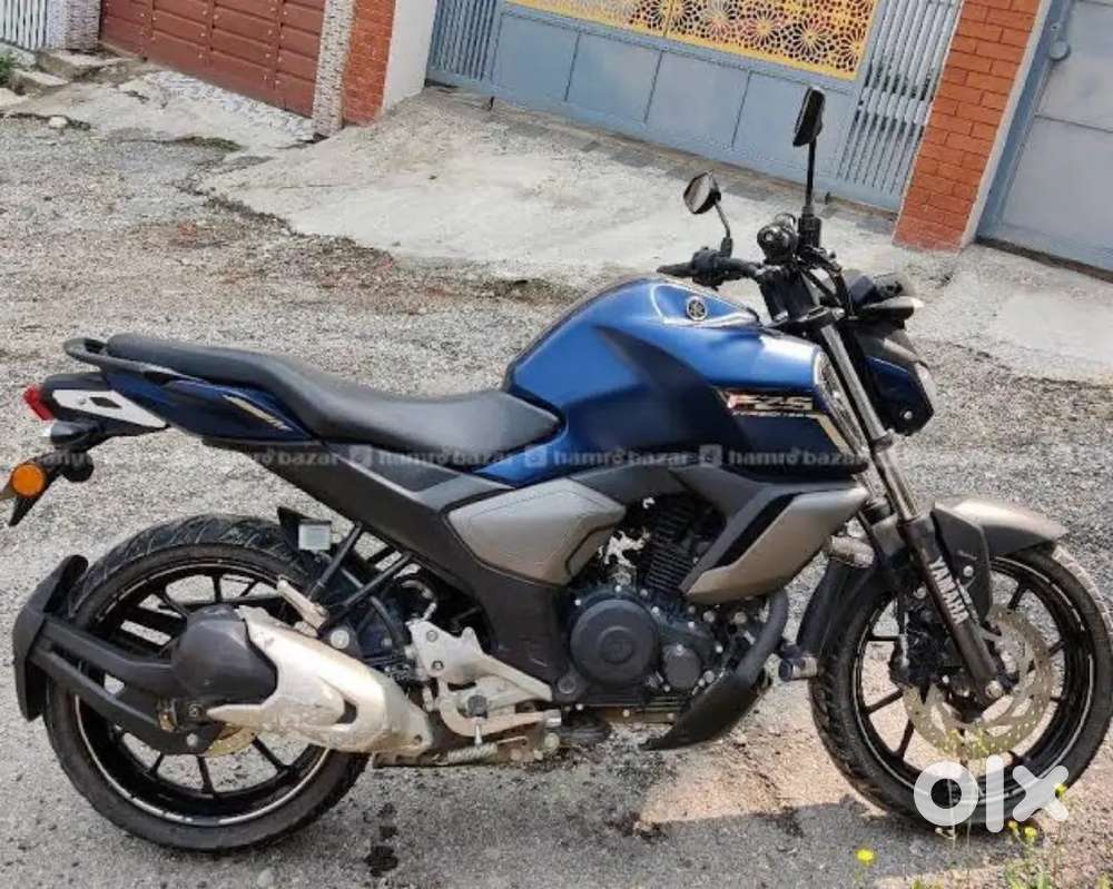 BRAND NEW CONDITION FZS V3 (Fixed price)