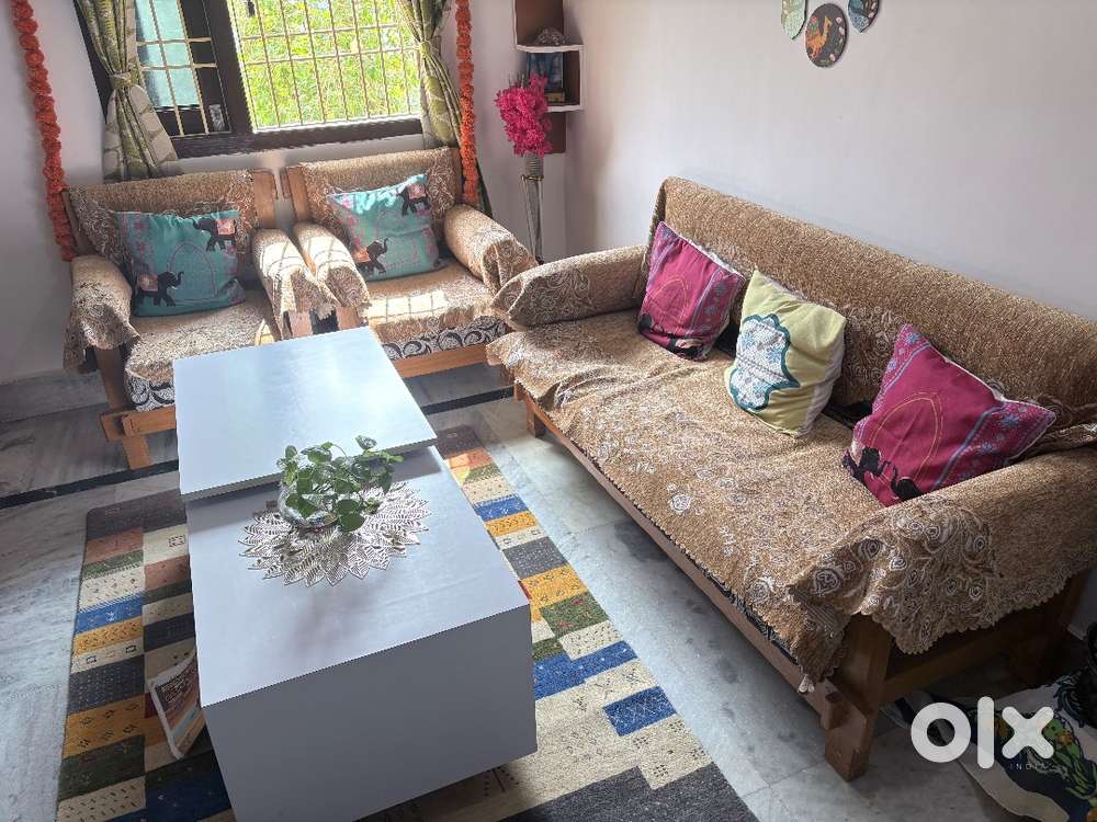 3 plus 2 sofa set plus centre table combination