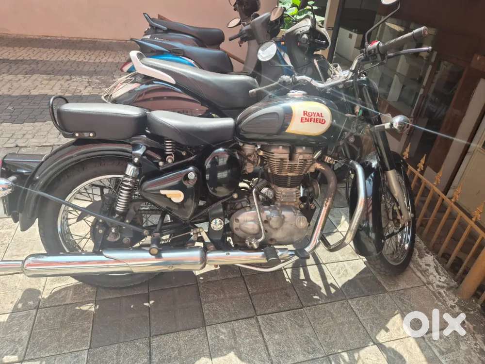 Royal Enfield classic.single owner showroom service