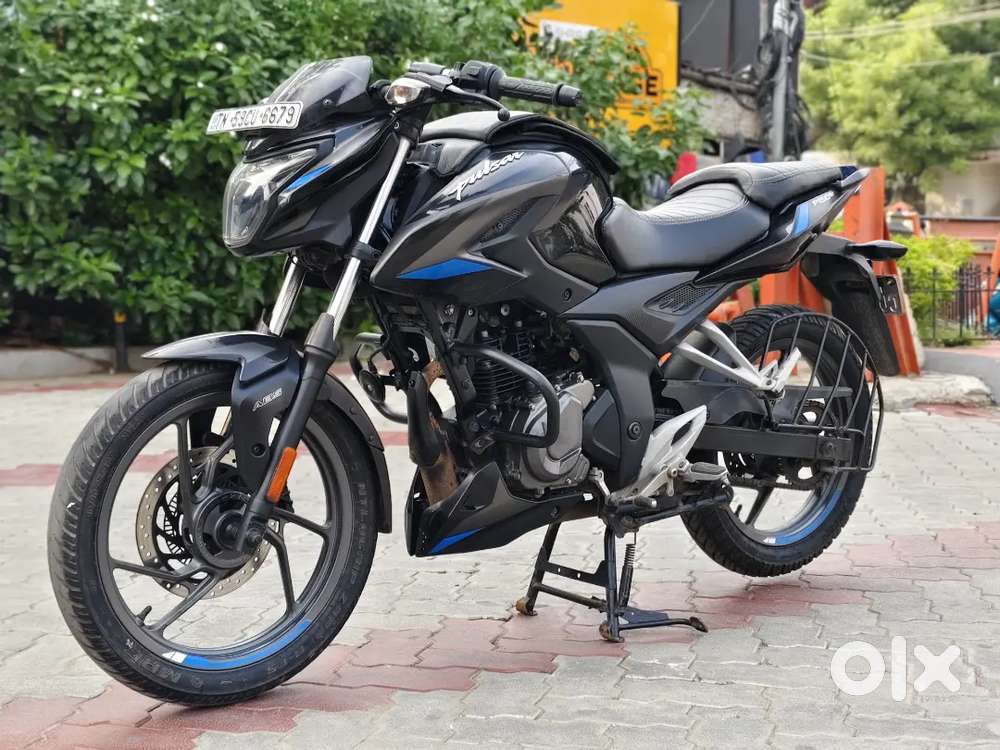 Pulsar p 150