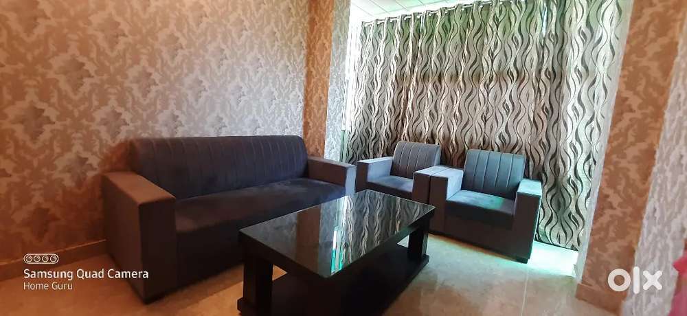 3bhk flat available for sale in railway road Gurgaon