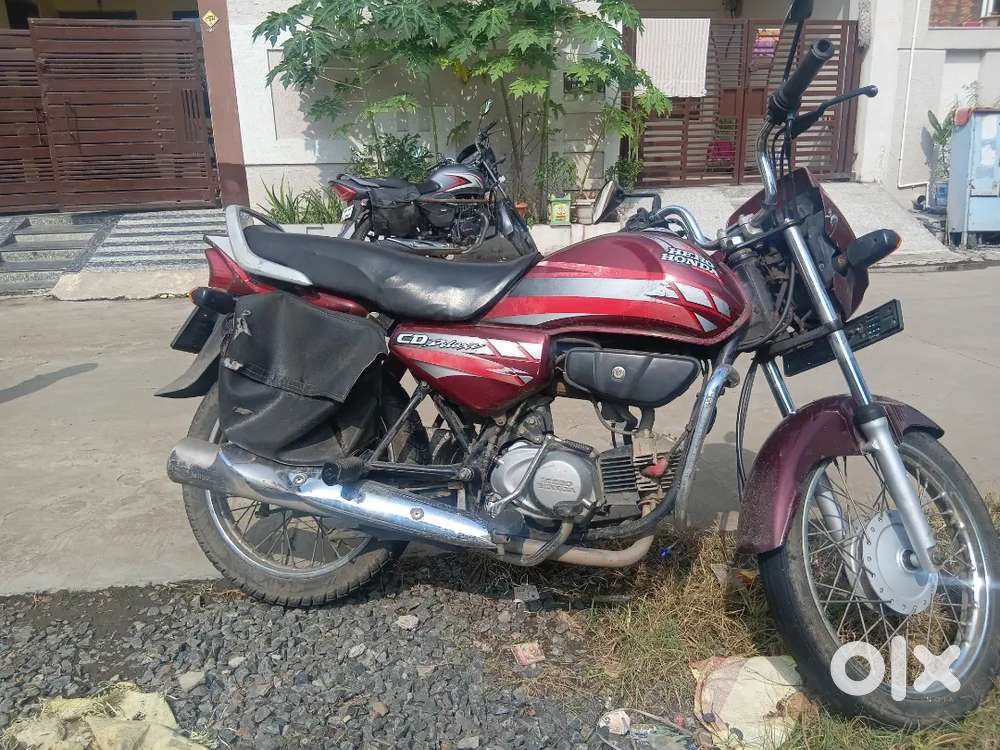 Brand- hero Honda / CD Deluxe    Model no. -2011.