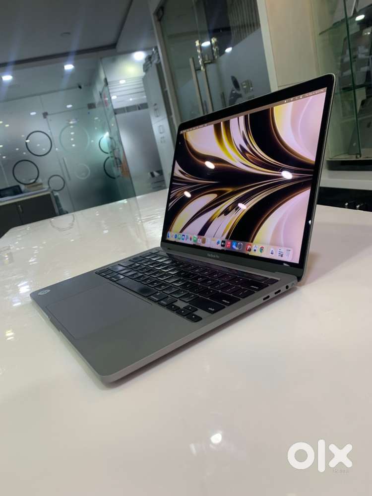 Apple MacBook Pro(2020) 13inch Intel i7 32GB RAM 512GB SSD A2251 WRNTY