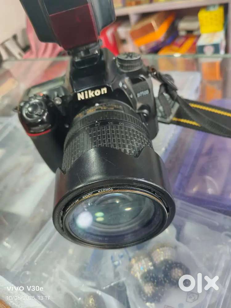 DSLR 7500 KANDISON ME HAI