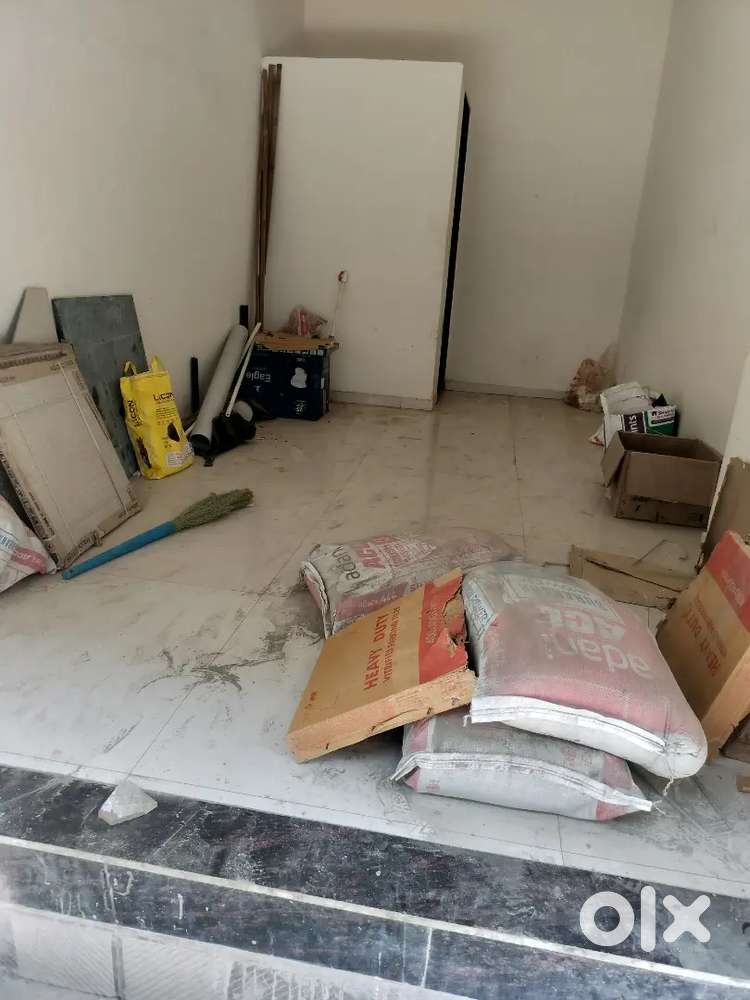 Shop for rent 15000 deposit 55000