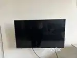 LG 32 in unused Smart TV with flexi mount