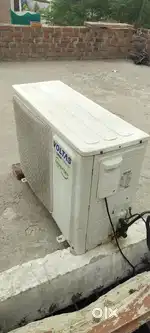 Voltas inverter AC 1.5 ton