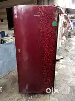 SAMSUNG REFRIGERATOR