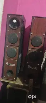 Tower speaker 220w hai BENCLEY KA KAMPANI BAI
