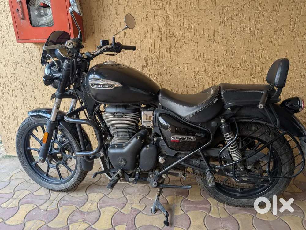 Barely Used Royal Enfield Meteor 350 Bike for Sale