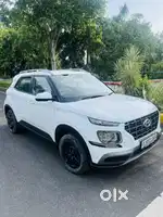 Hyundai Venue S 1.2 Petrol, 2022, Petrol