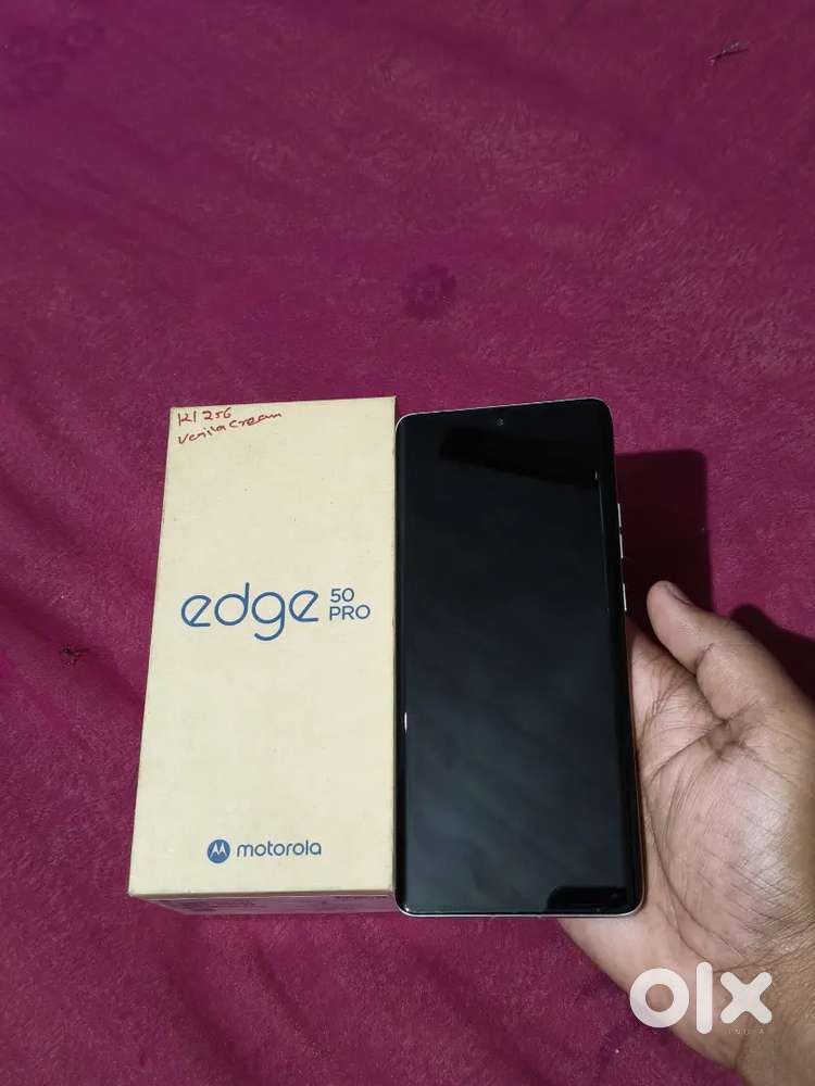 Motorola Edge 50 pro 12/256 gb