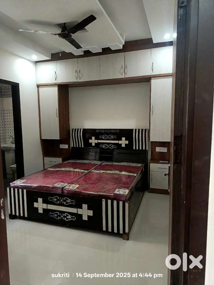 Females or family allowed only