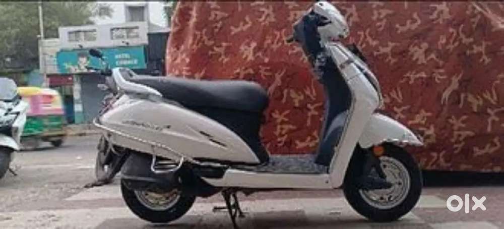 Activa 5g DLX