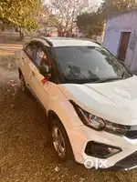 I am owner .car is very good condition  the car is worn in one hand