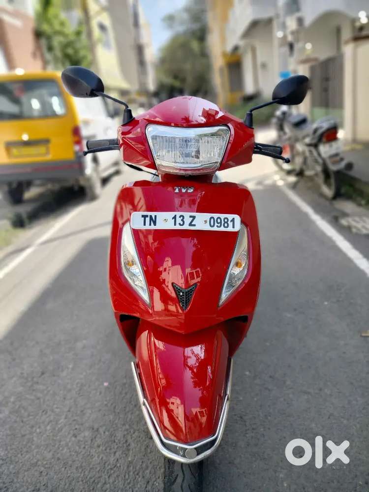 TVS JUPITER RED