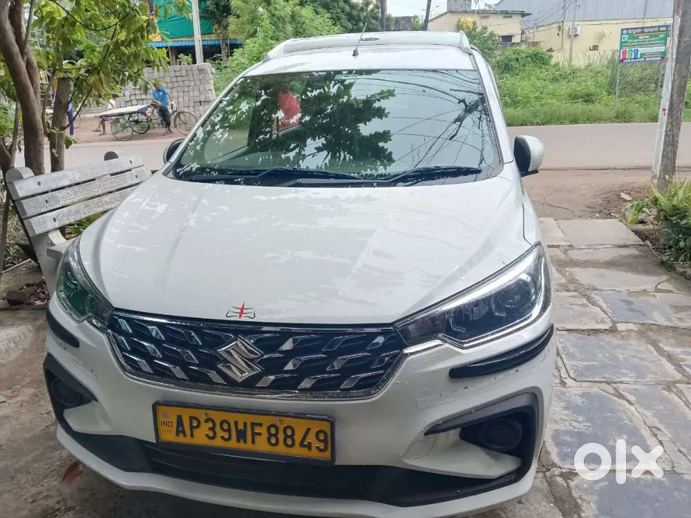 Maruti Suzuki Ertiga 2025 cng and petrol