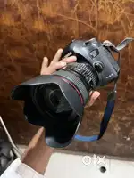 5 d mark iii  camera canon