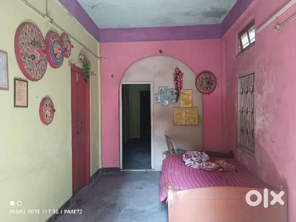 House rent only for girls or family