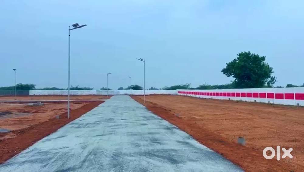 Plots sales in Ariyavur Othakadai{On road property}