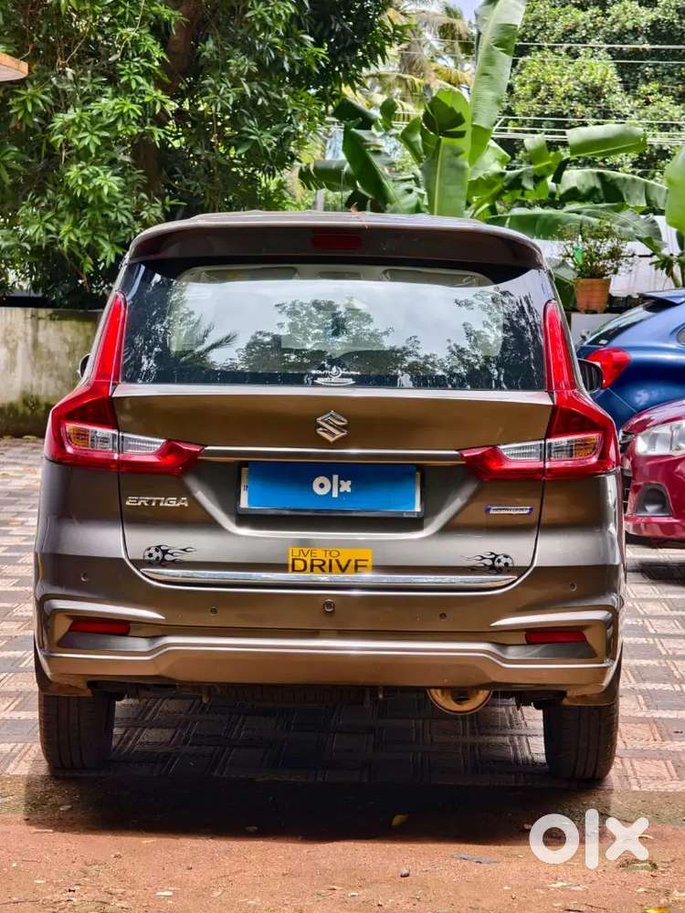 Maruti Suzuki Ertiga 2022 Petrol 19000 Km Driven