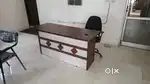 Computer table