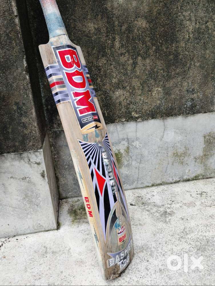 Cricket Bat– BDM Brand  Great Stroke  Unused  Almost new 4 years