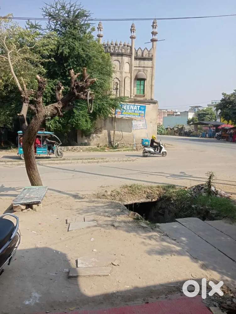 Shop rent for business