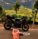R15 v2 mint condition